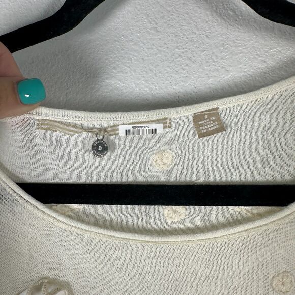 Knitted and Knotted Cream Embroidered Tunic Blouse Women's Size Small - Picture 3 of 6